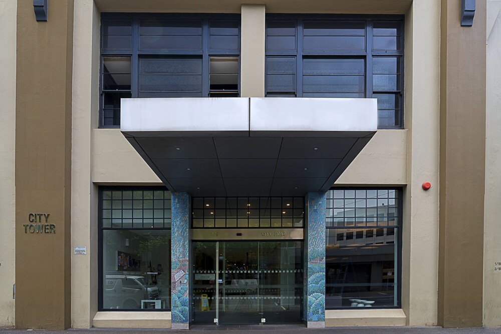 Nook Melbourne 173 City Road 4/71
