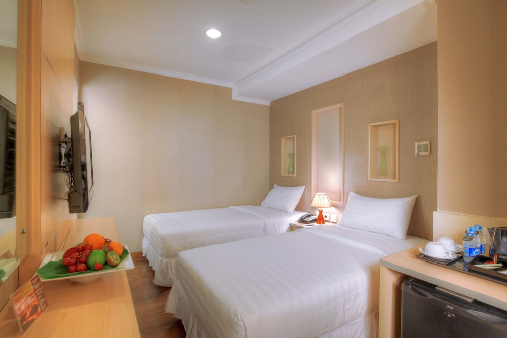 Amos Cozy Hotel 18/66