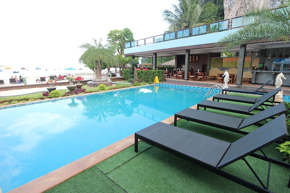 Phi Phi Nice Beach Hotel Hip 61/73