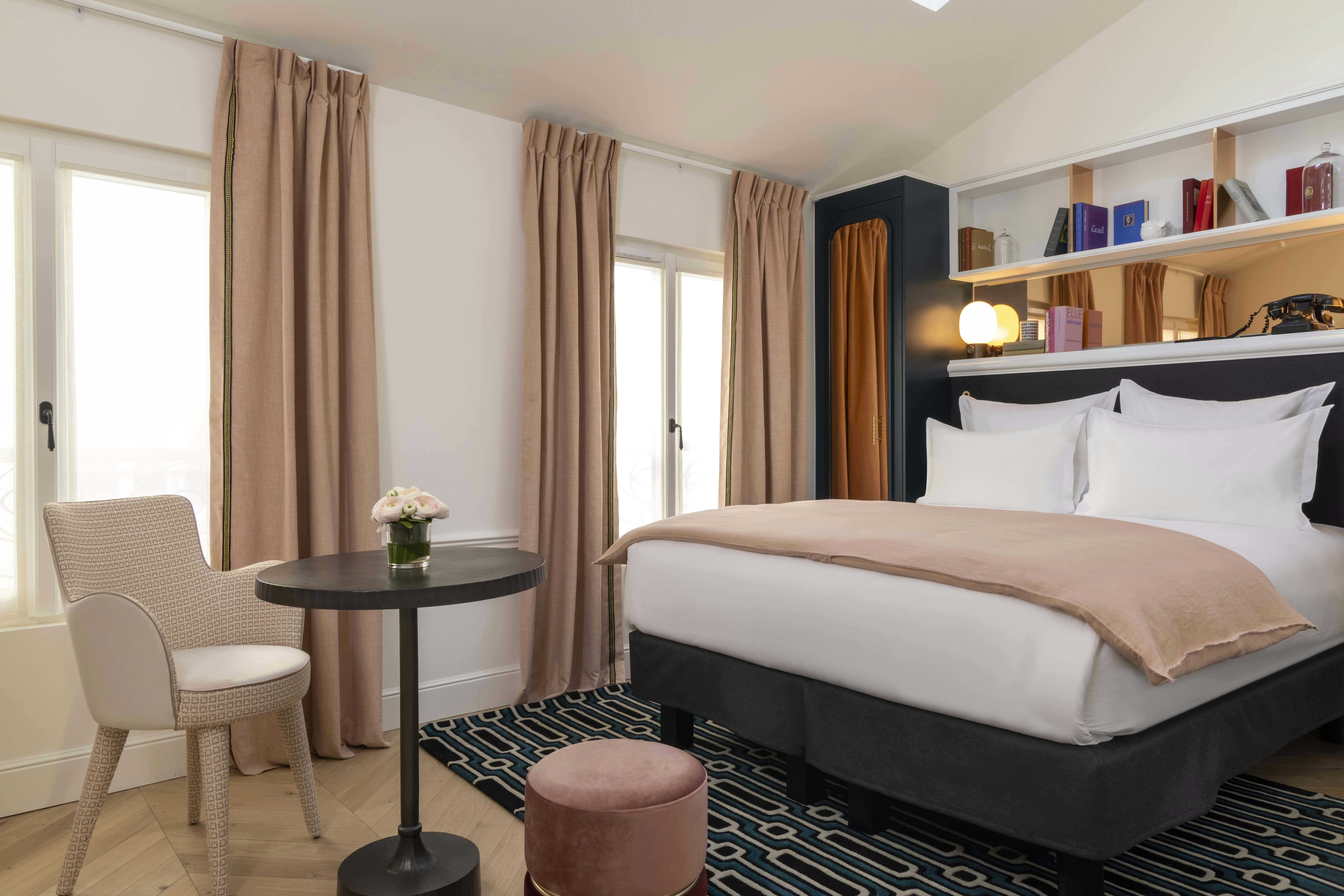 Hotel Louvre Montana 25/73