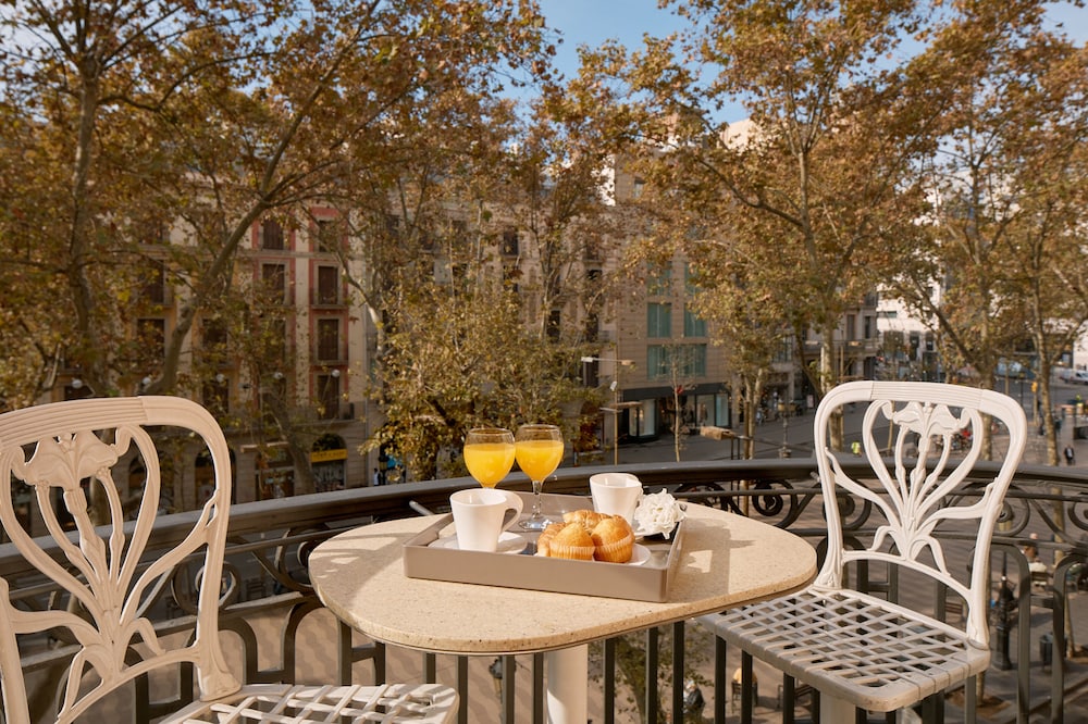 Continental Barcelona Hotel 55/80
