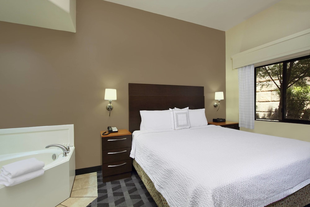 Towneplace Suites St George 8/31
