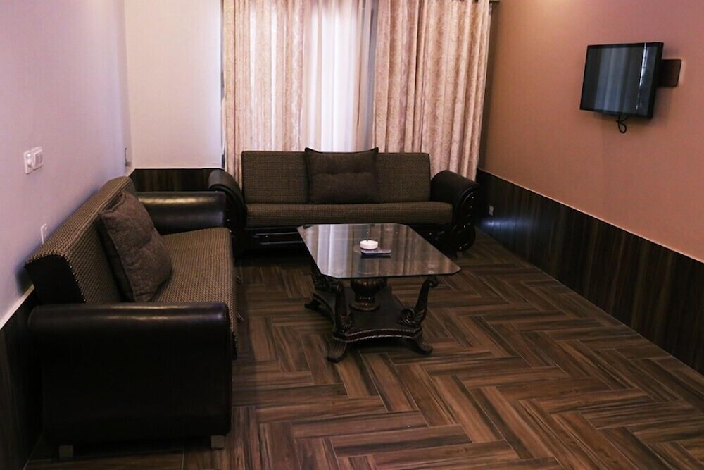 Hotel Marco Polo Lahore 24/29