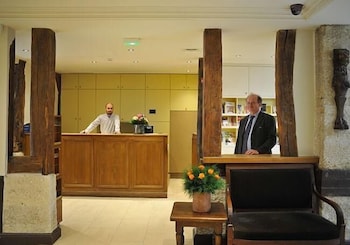 Hotel De L'Universite 3/50