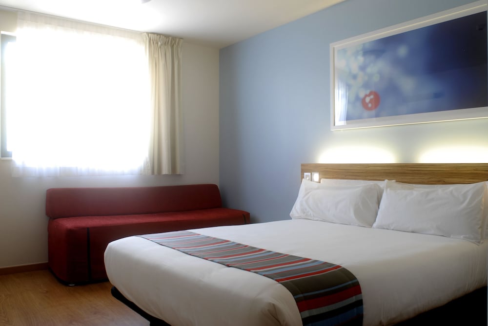 Travelodge Barcelona Poblenou 28/68