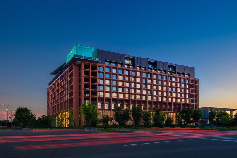 Crowne Plaza Beijing Tongzhou by IHG 2/50