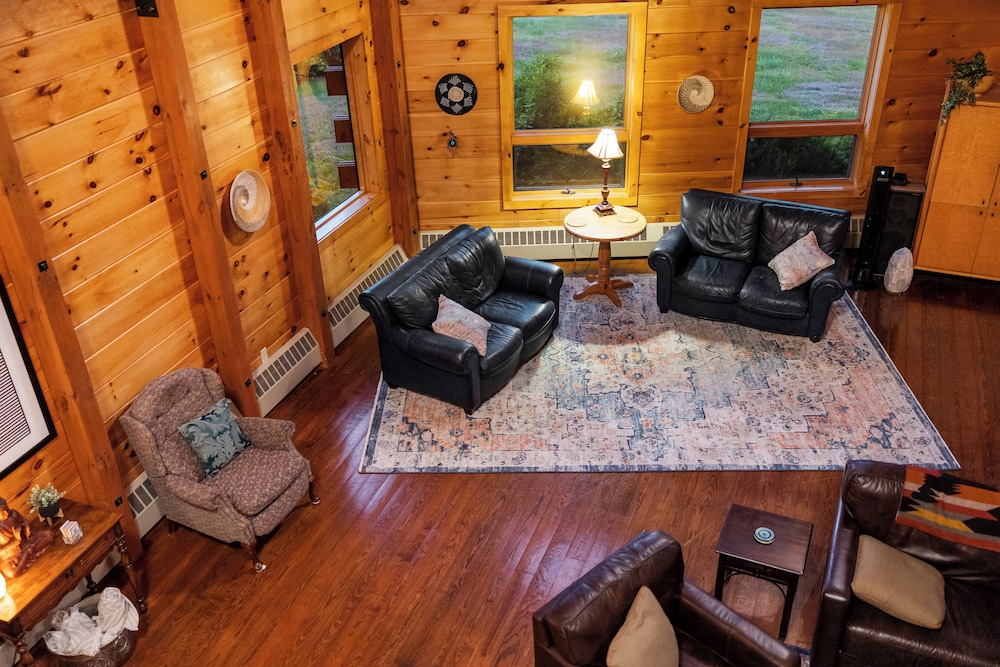 Point Au Roche Lodge 31/50