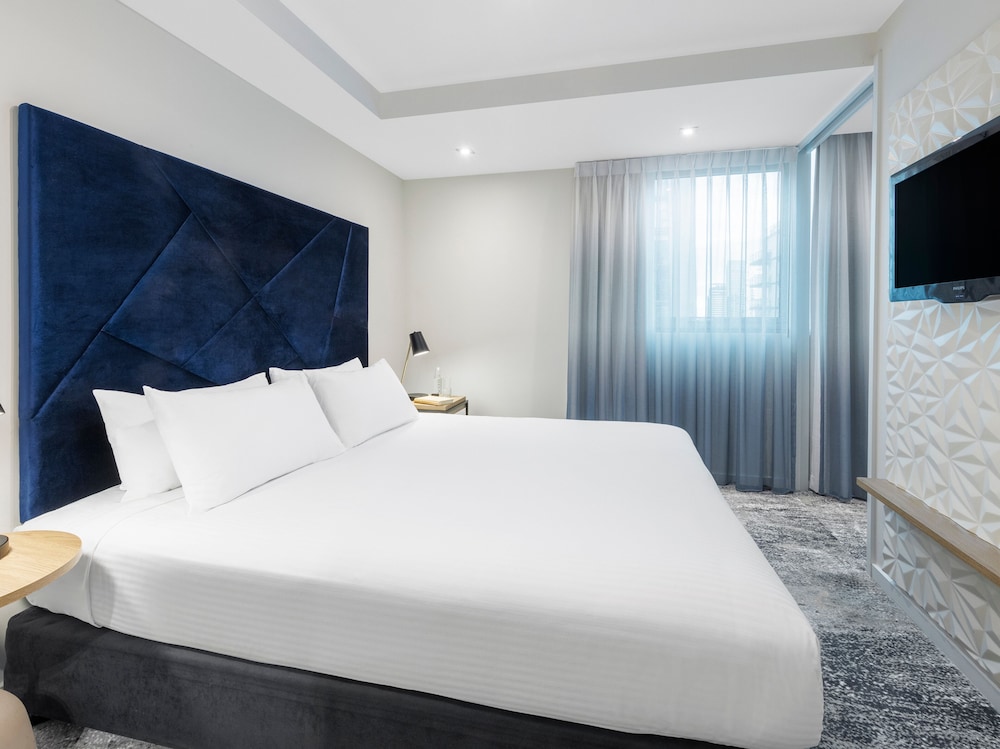 1 BEDROOM, APARTMENT, BALCONY