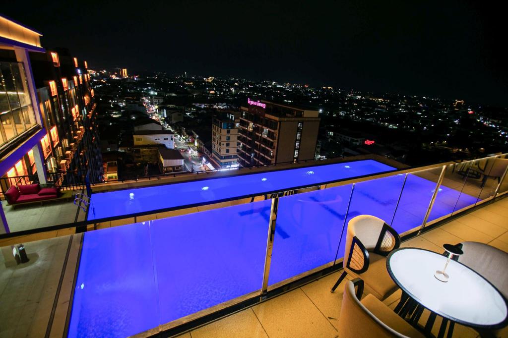 Ramada by Wyndham Vientiane Central 27/54