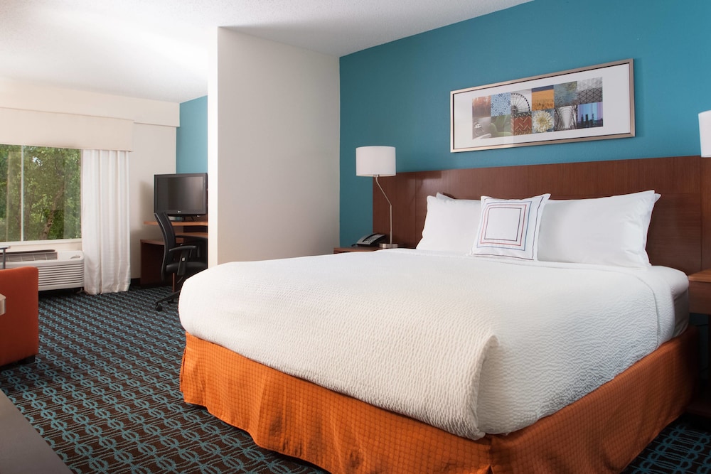 Fairfield Inn Charlotte Gastonia 11/38
