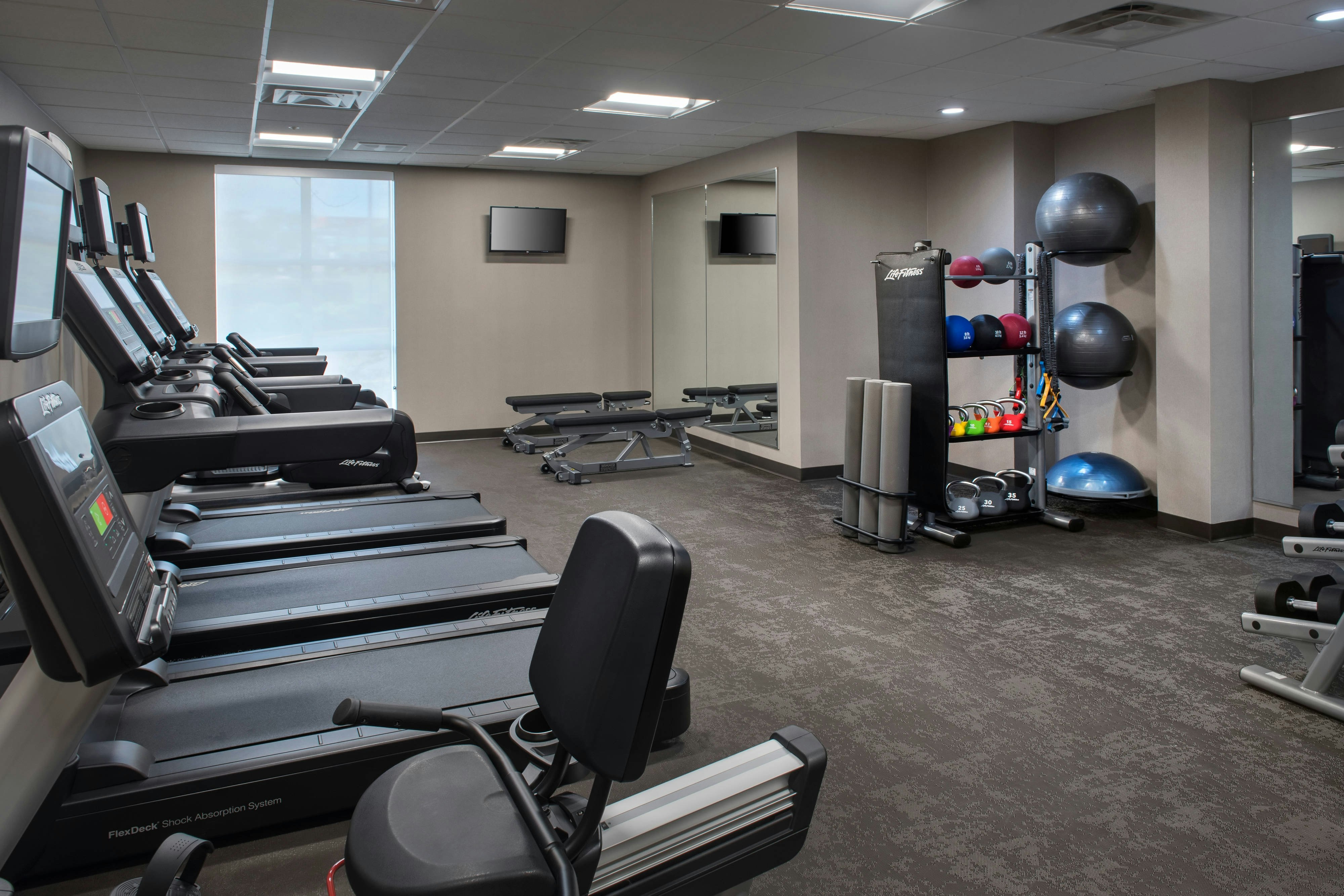 RESIDENCE INN BY MARRIOTT - SILVER SPRING 17/32