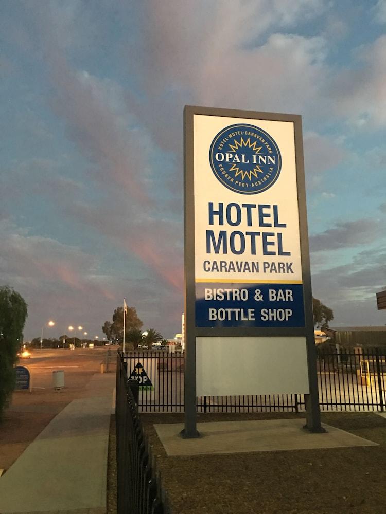 Opal Inn Hotel Motel 5/68