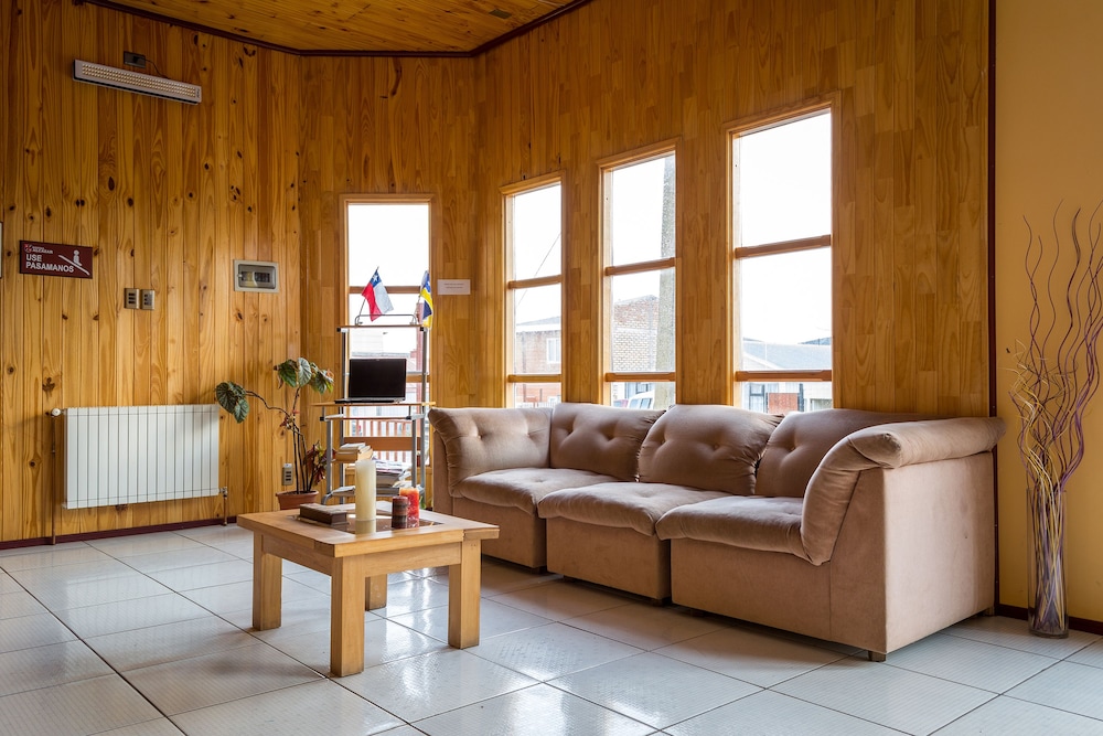 Hostal Alcazar 50/69