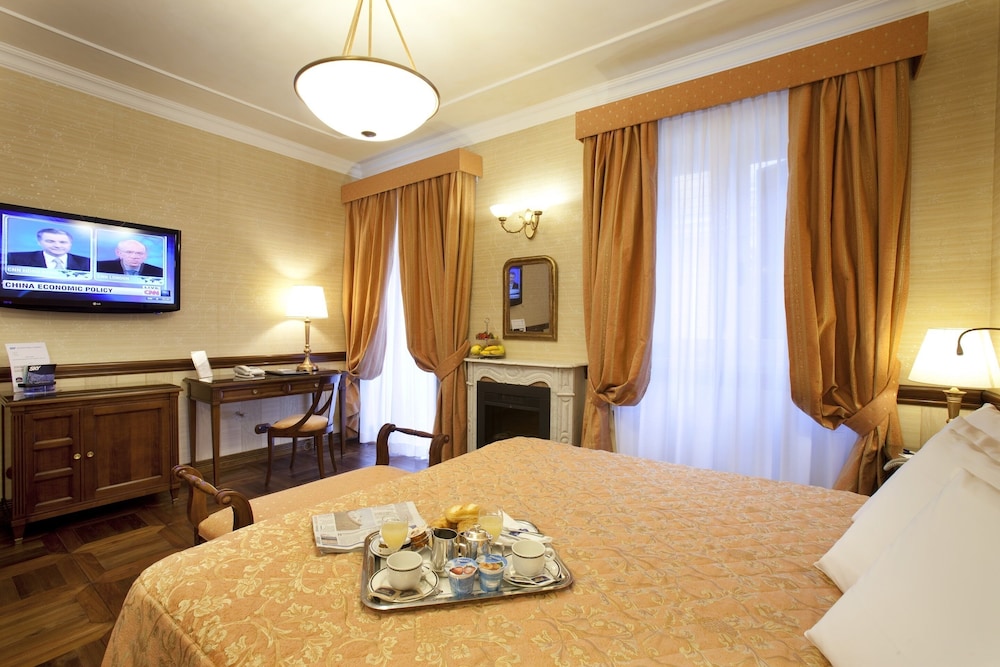 Phi Hotel Principe 23/60