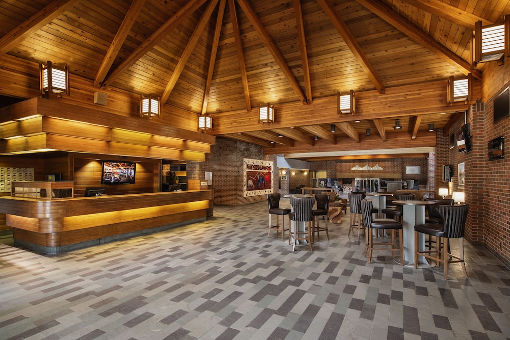 Valhalla Hotel & Conference Centre 3/60