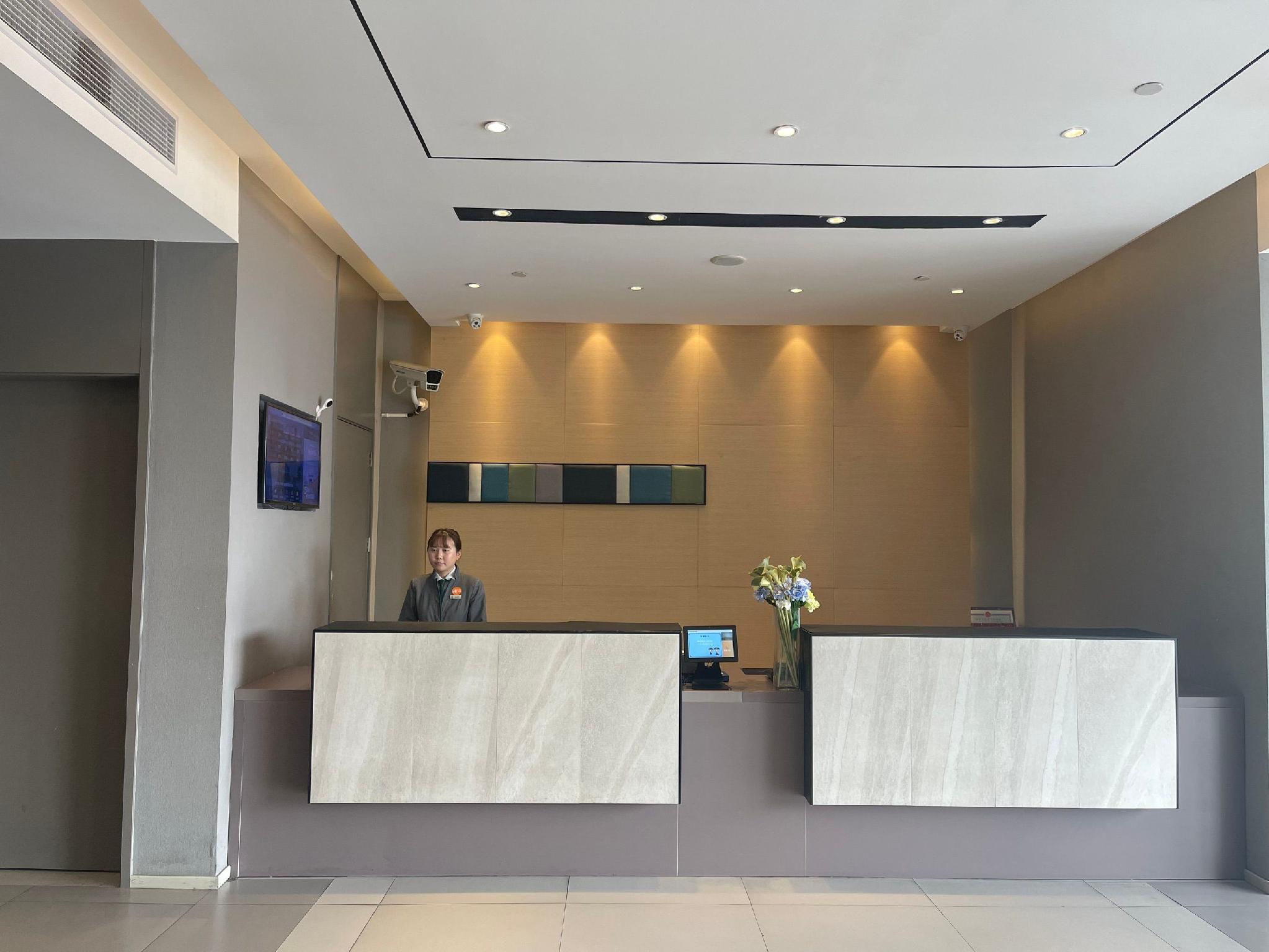 Homeinn Selected (Suzhou Xiangcheng Huangdai) 6/38
