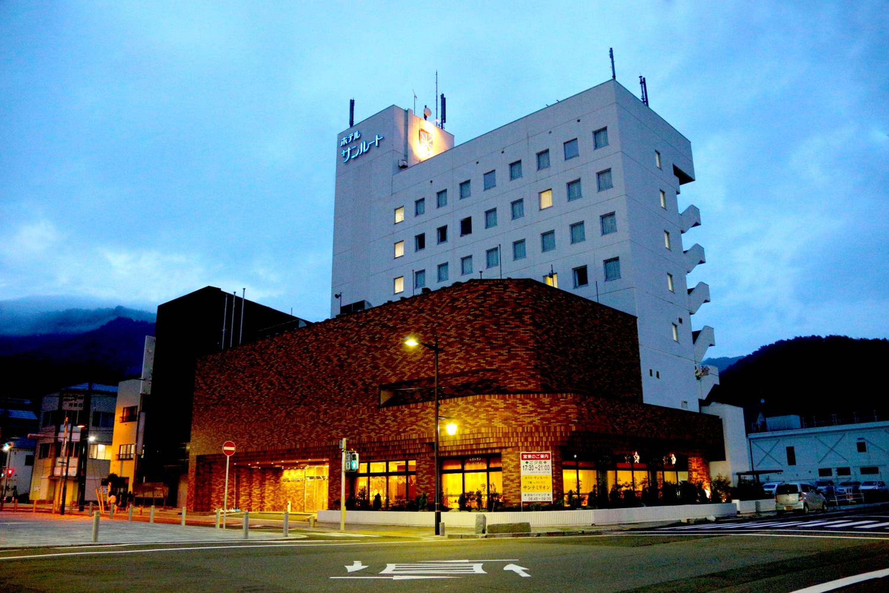 Hotel Crown Hills Kamaishi (Formerly: Hotel Sunroute Kamaishi) 1/39