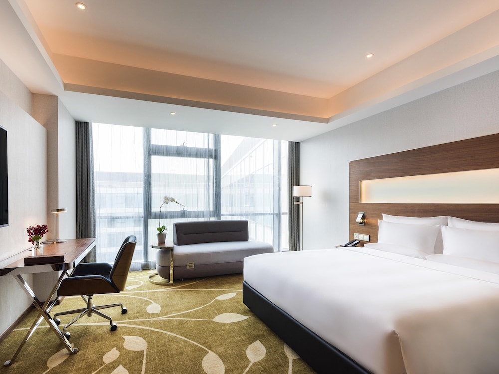 Novotel Shanghai Hongqiao 23/59