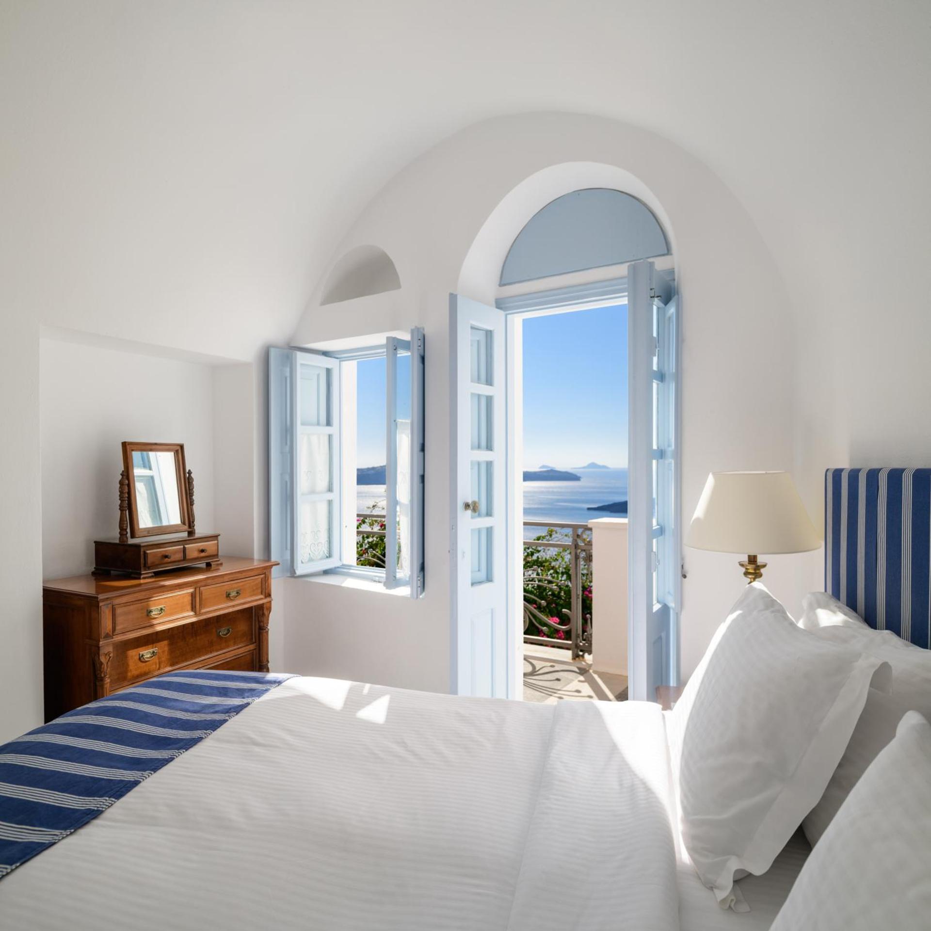 Suite, Volcano and Sea View