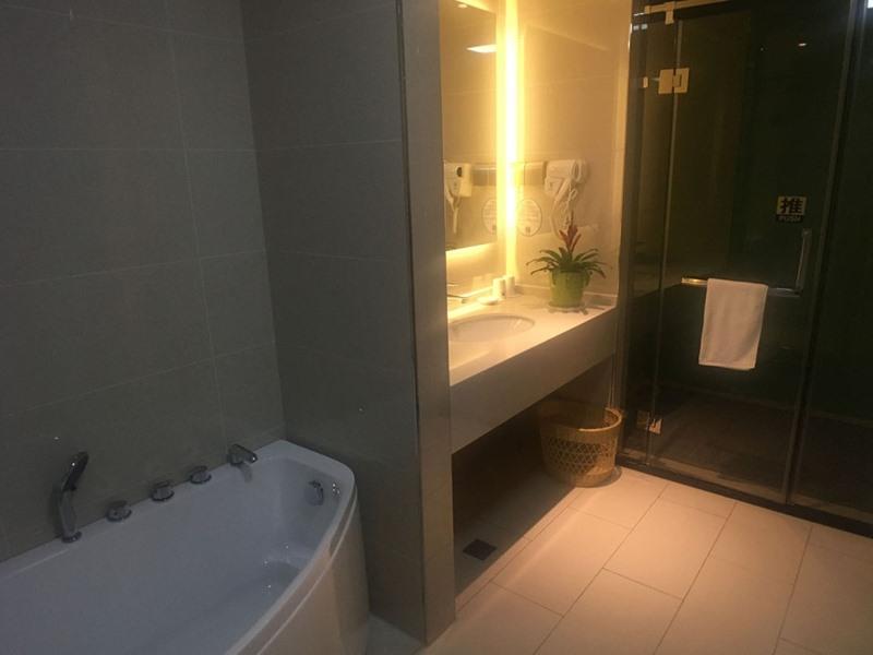 Greentree Inn Shaoxing Binhai New City Dongsen Commercial Square Hotel 24/24