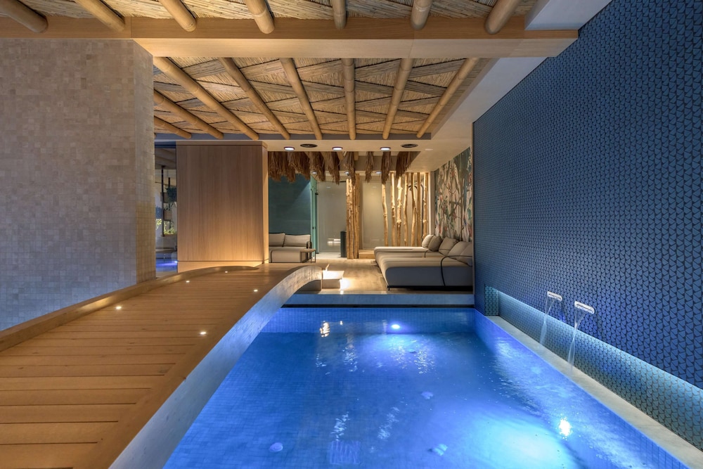 Porto Angeli Beach Resort 41/76