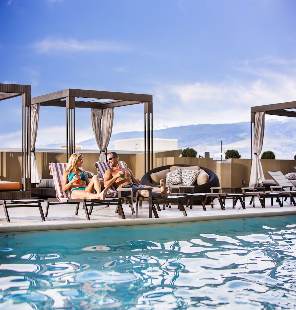 Silver Legacy Reno - A Caesars Rewards Destination 67/70