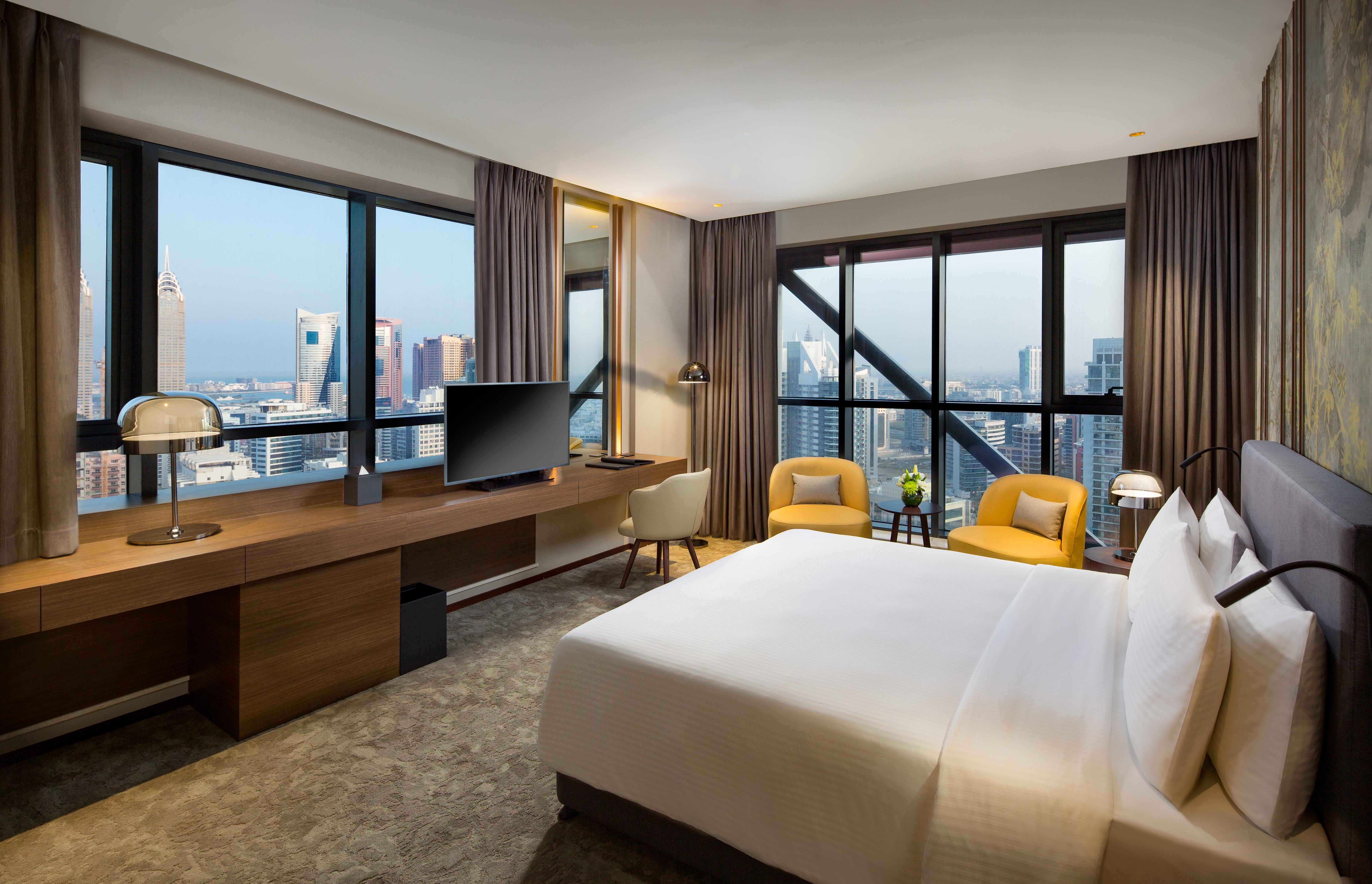 Premium, Skyline View