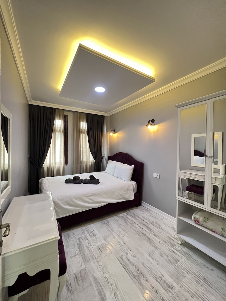 Taksim Cmlm Apart 16/50
