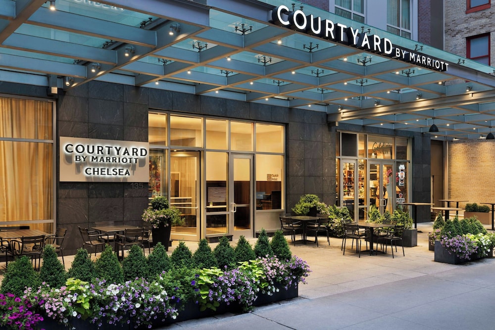 Courtyard New York Manhattan Chelsea 3/54