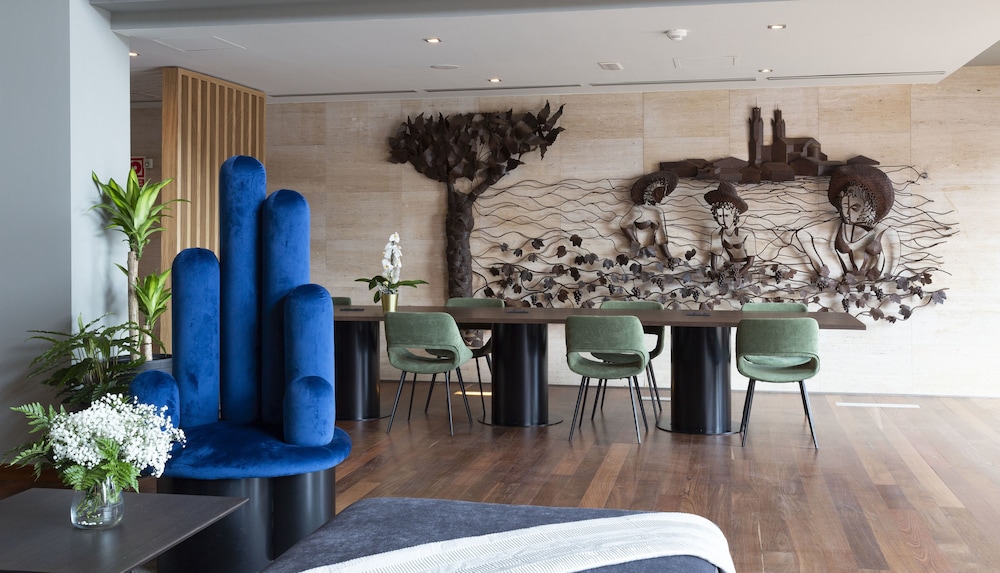 Dolce By Wyndham Barcelona Resort 52/67