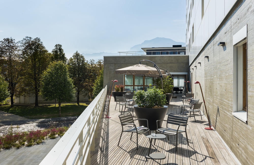 Okko Hotels Grenoble Centre 33/37