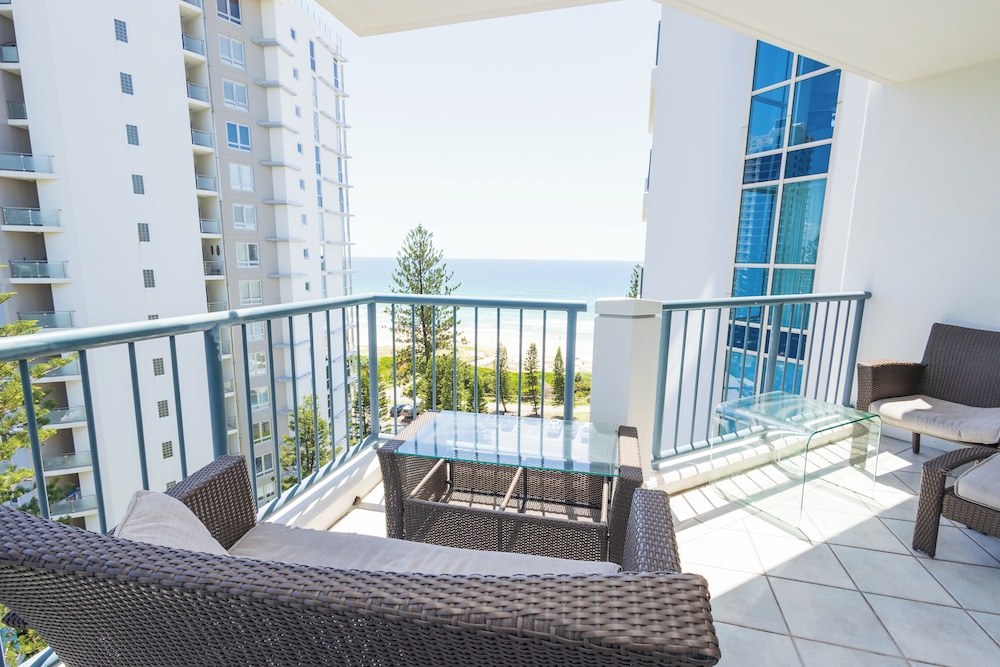 Oceana On Broadbeach 6/75