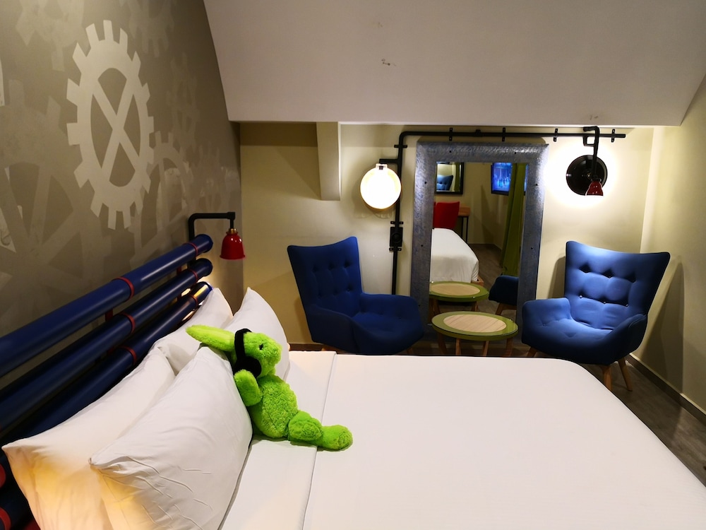 Dash Box Hotel Cyberjaya 13/48
