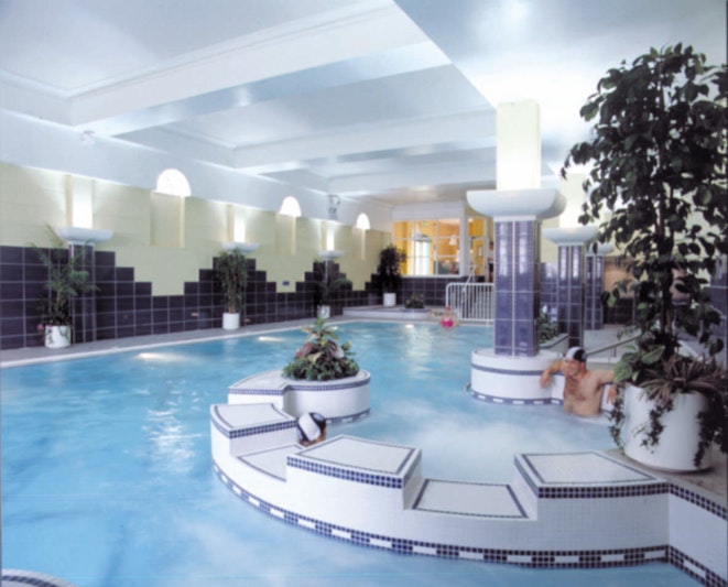 Castle Hotel Macroom 19/28