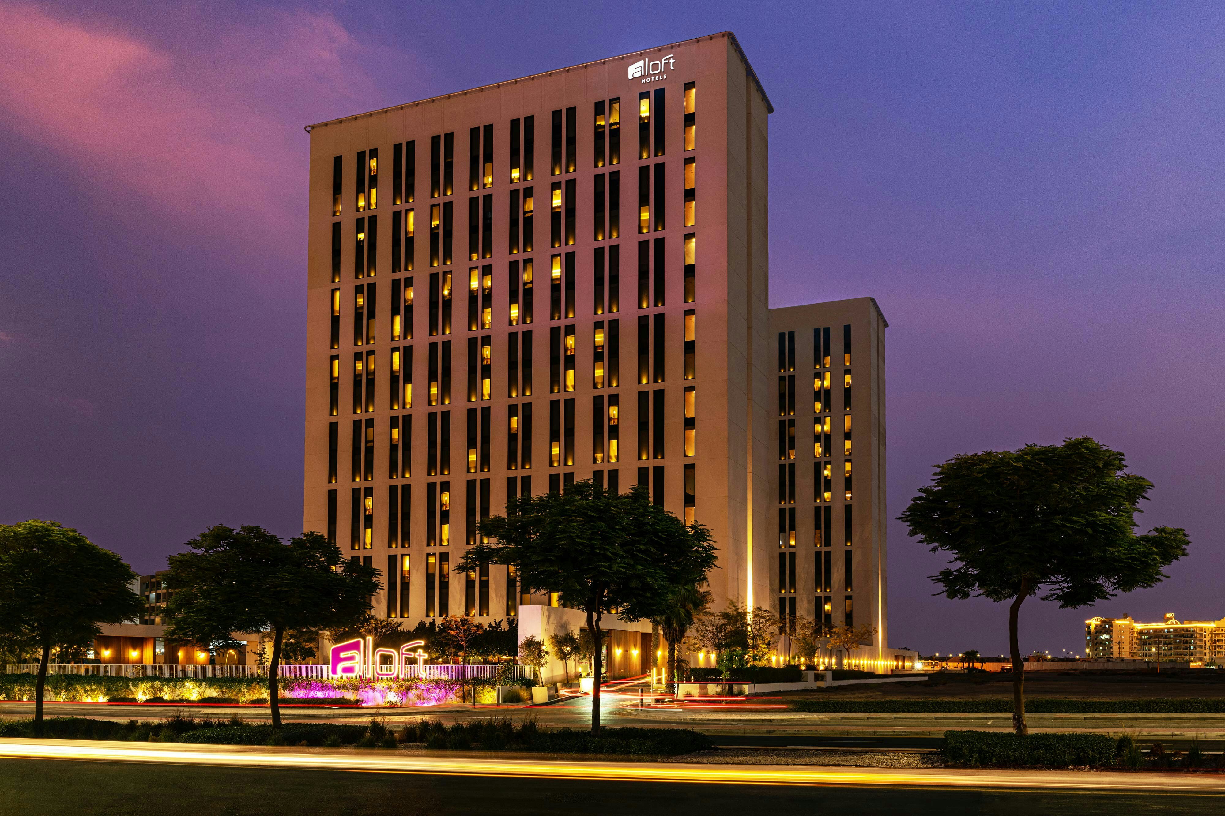 Aloft Me'aisam Dubai 5/26