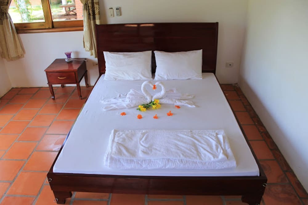 Vung Bau Resort 24/66
