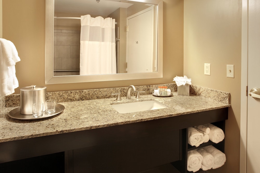Isle Casino Hotel Bettendorf 48/51
