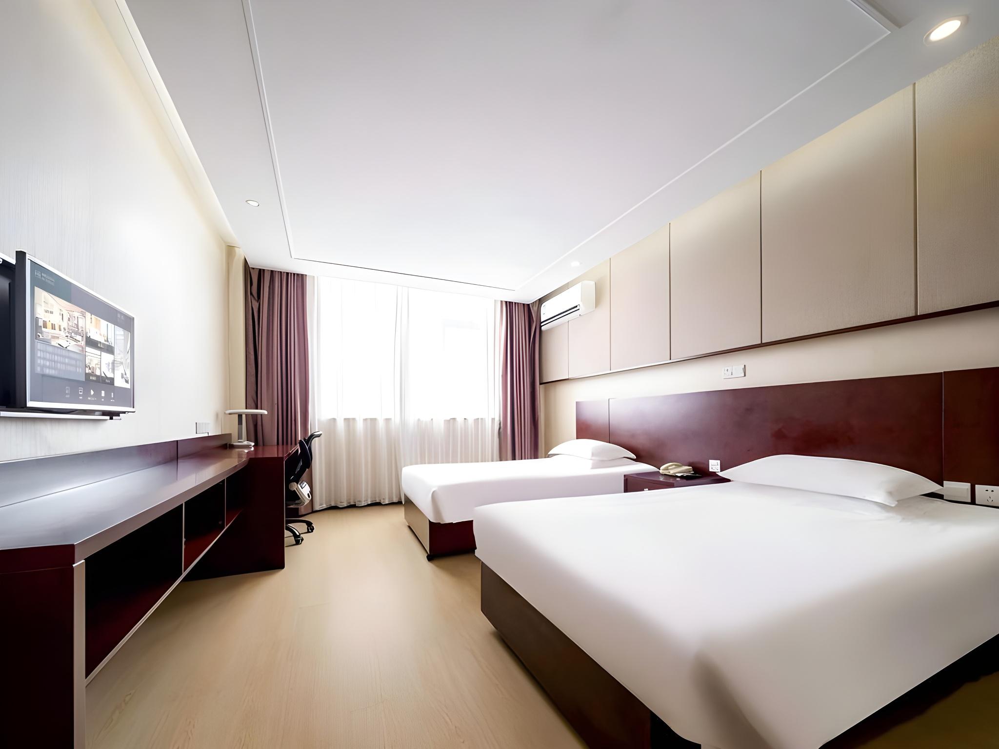 Type B, Double Bed