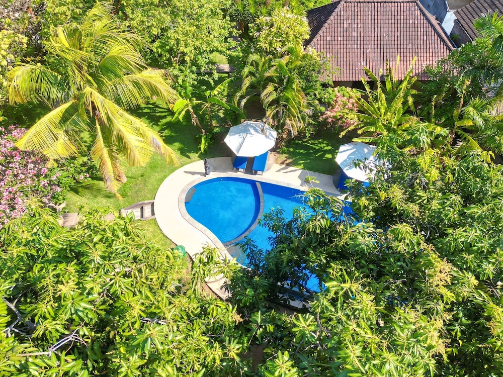 Suka Sari Cottages 64/71