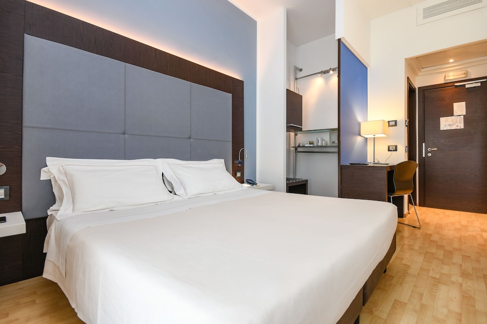 Hotel City 30/61