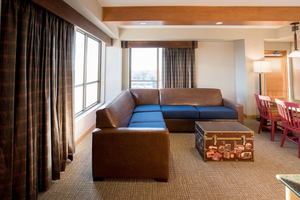 Great Wolf Lodge Bloomington 31/49