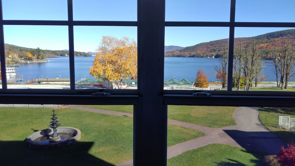 Fort William Henry Hotel and Conference Center 35/67
