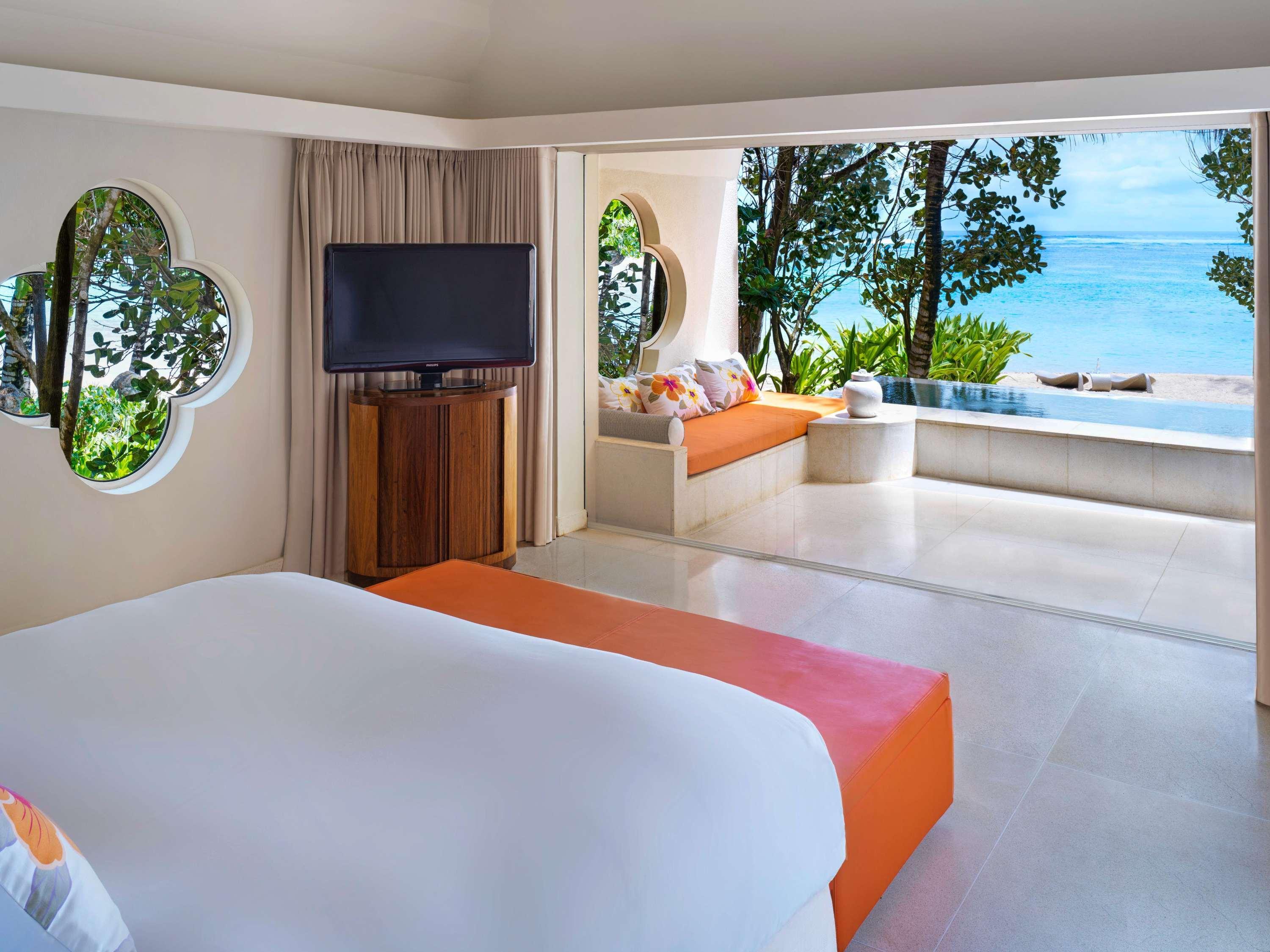 So Beach Villa, Garden, King Bed, Beach Front, Private Garden, Plunge Pool