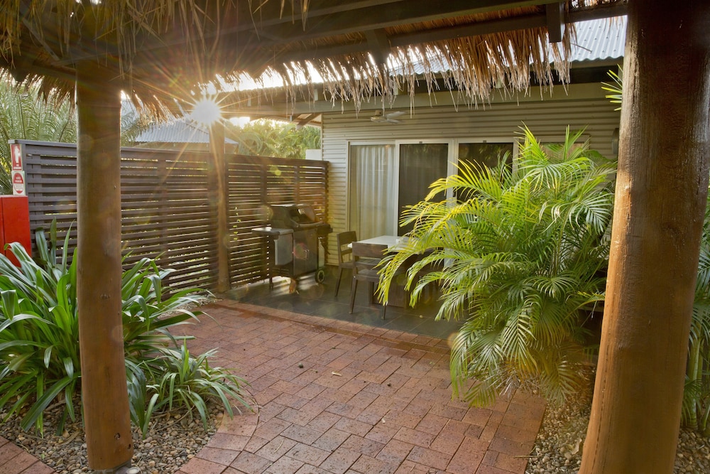 Mantra Frangipani Broome 48/57