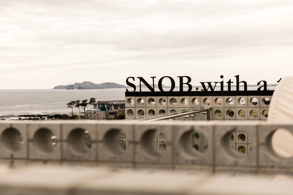 Snob Boutique Hotel Jeju 6/50
