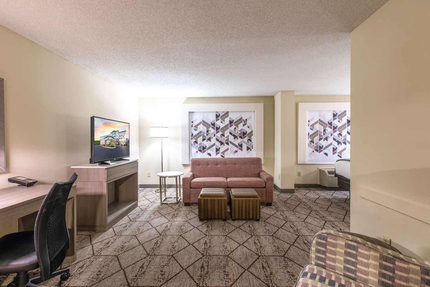 Wingate By Wyndham Charlotte Speedway Concord 38/69