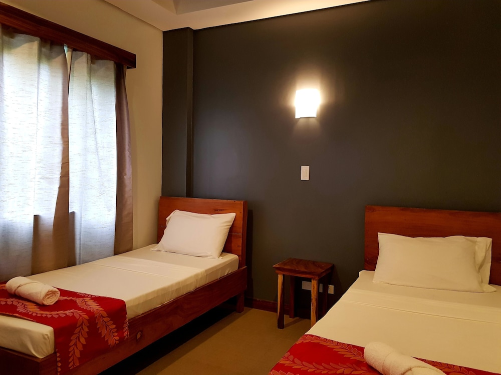 Acacia Garden Inn 28/66