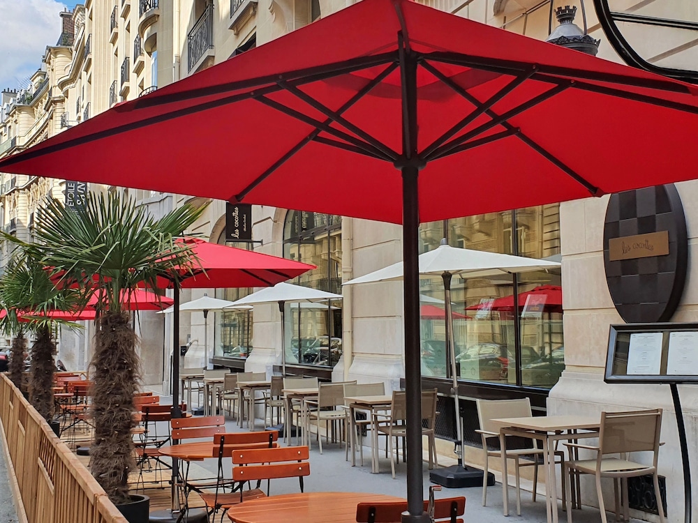 SOFITEL PARIS ARC DE TRIOMPHE 39/68