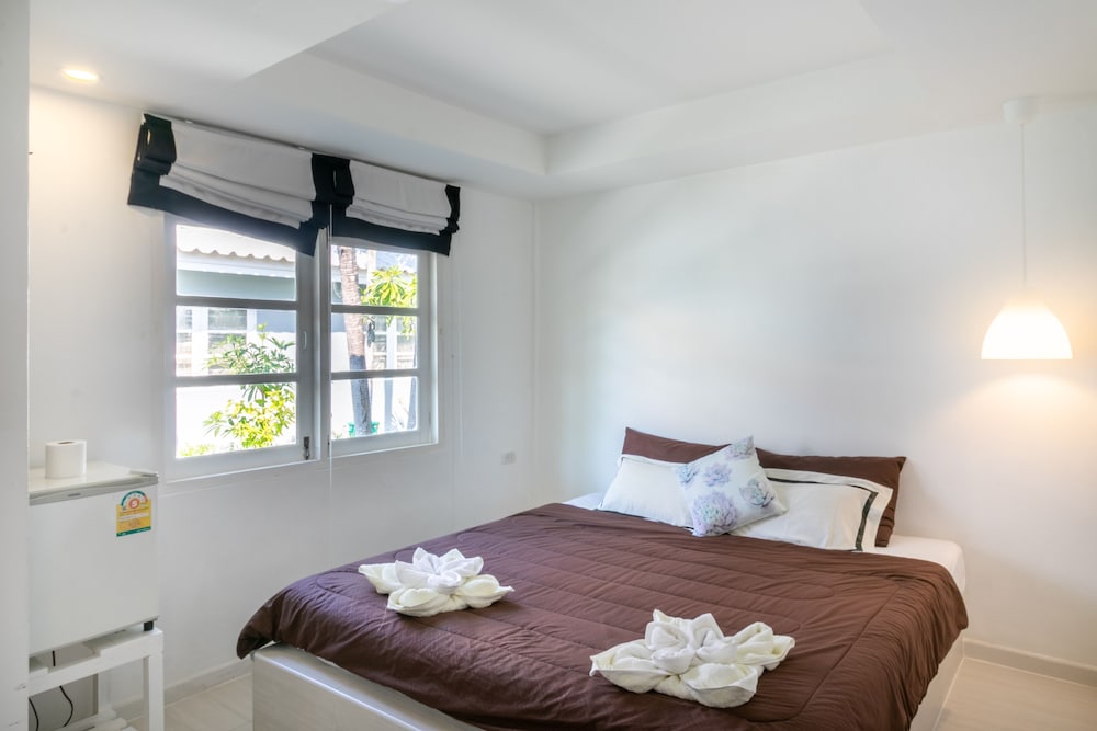 1715 House Caff Resort Phuket 22/57