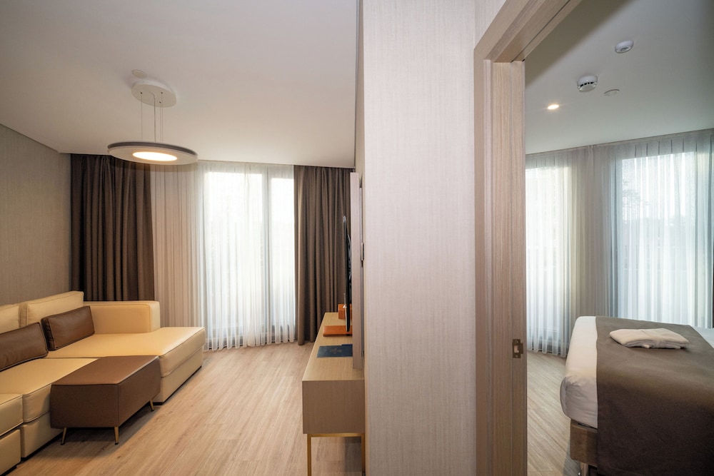 Rayelin Hotel Old Town 31/50